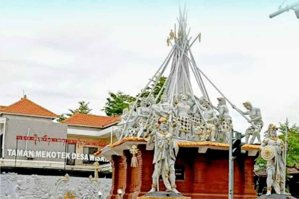 Heboh! Upah Pematung Makotek di Munggu Diduga Disunat Rp100 Juta, DPRD Badung Ada Apa?