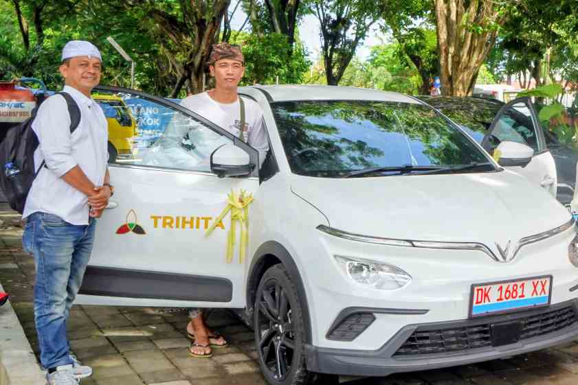Siap Mengaspal di Delapan Desa Adat, Tri Hita Trans Launching Revolusi Transportasi Berbasis Desa Adat