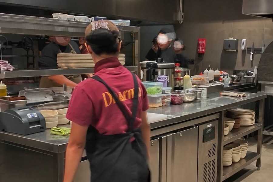 Skandal PHK Karyawan Lokal di Kuta Selatan, Oknum Bule Australia Disorot Keras